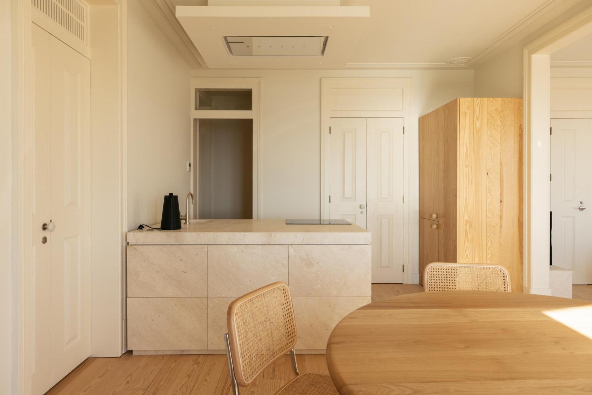 Lioz Apartahotel